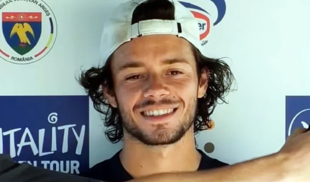 إيقاف لاعب كرة مضرب فرنسي لـ20 عاما بسبب التلاعب بالنتائج