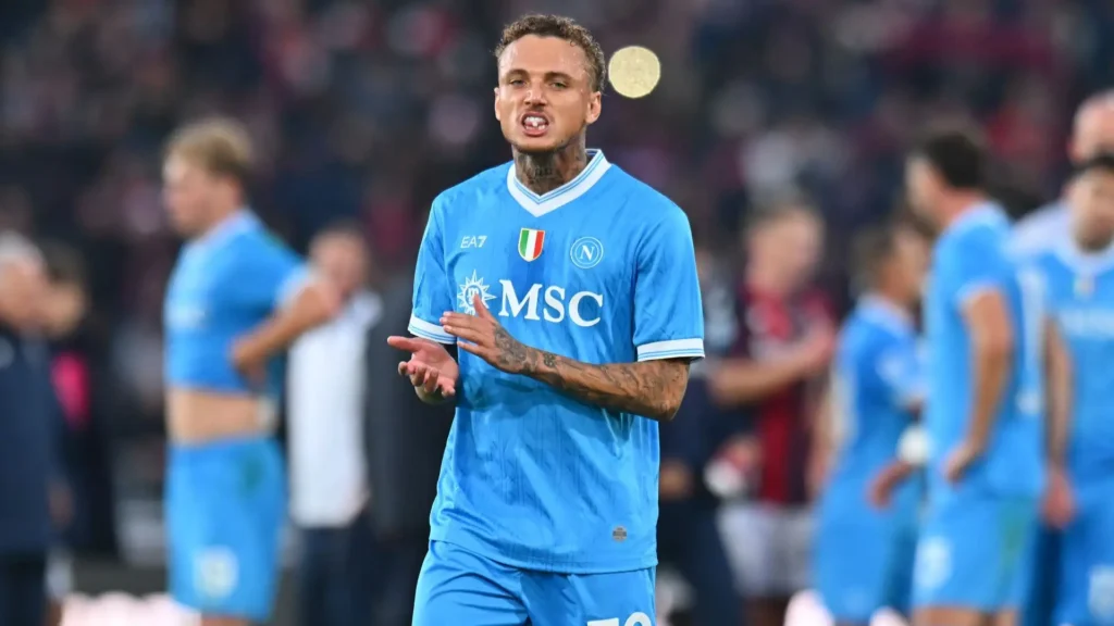 غلطة سراي يضم لانغ معارا من نابولي حتى نهاية الموسم