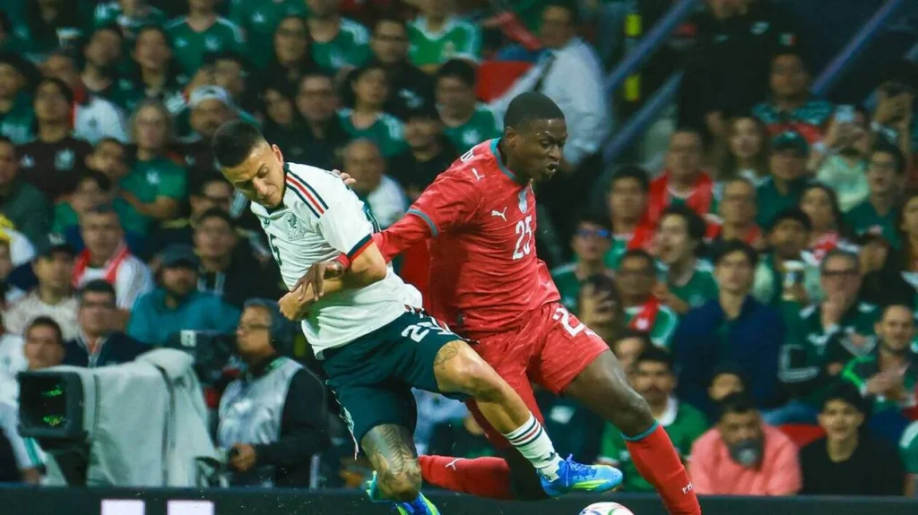 المكسيك والبرتغال يتعادلان في افتتاح ملعب “أزتيكا”