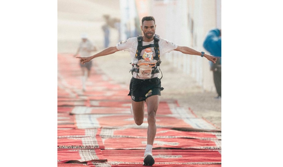 عاجل.. تتويج محمد المرابطي بطلا لماراطون الرمال 2026